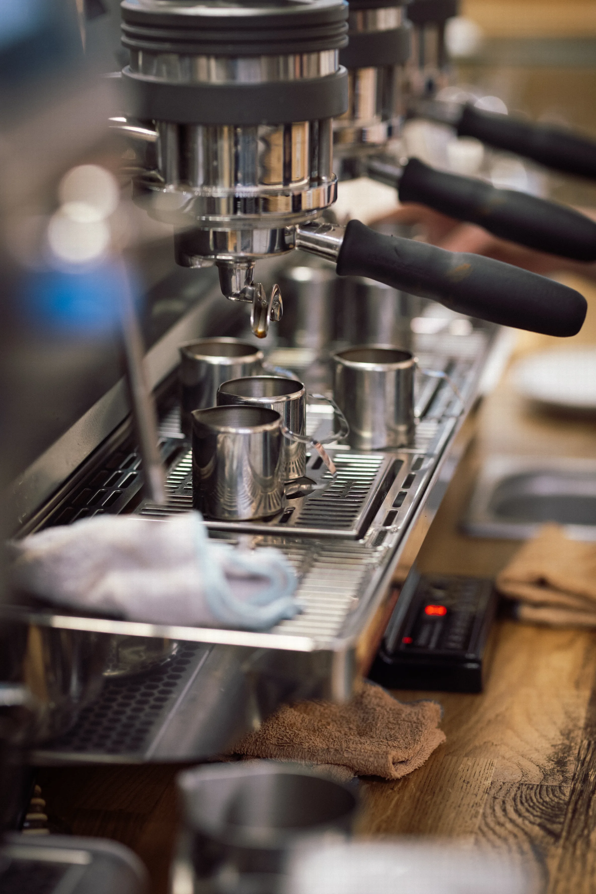 Madal-cafe-ceges-fotozas
